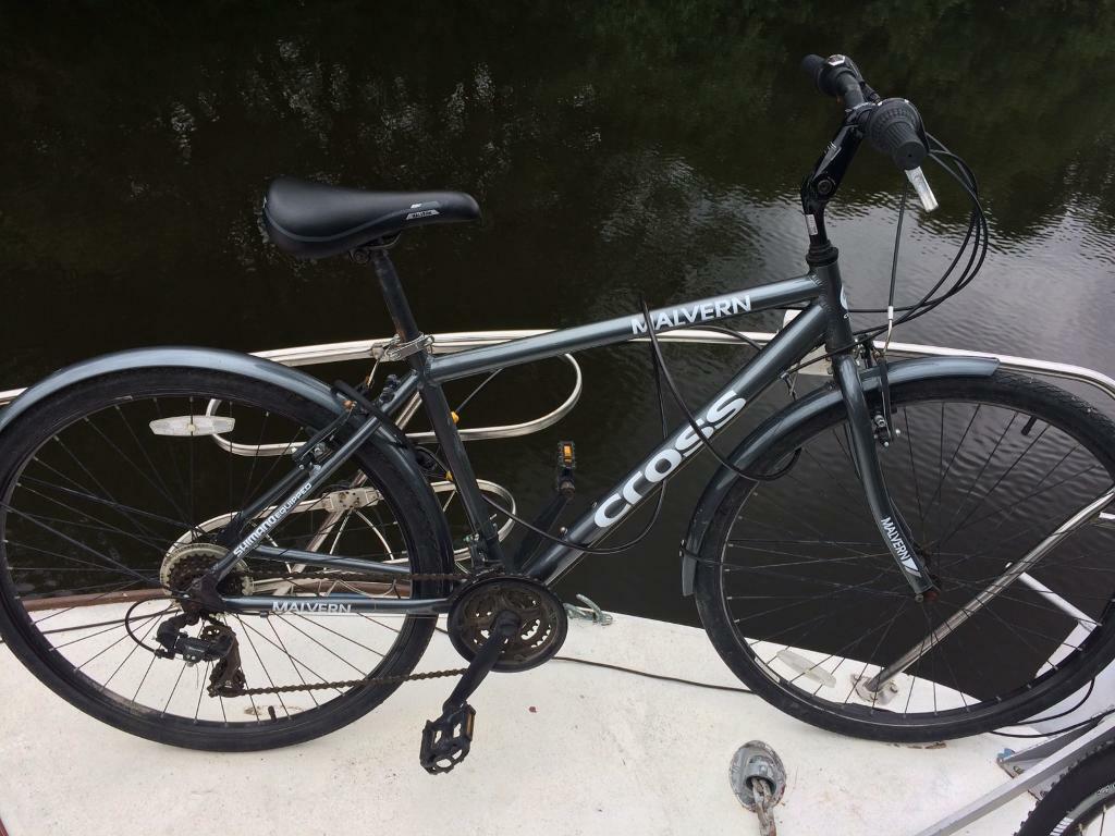 cross malvern 700c hybrid bike